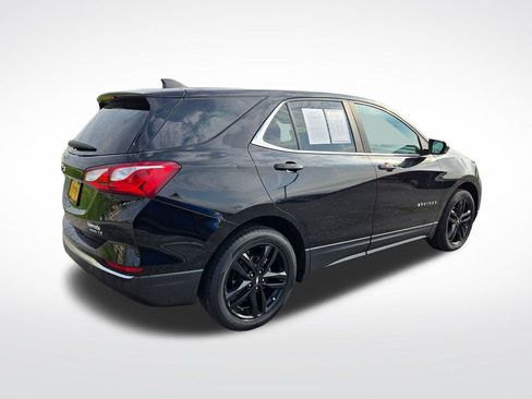 Used 2021 Chevrolet Equinox LT image 3