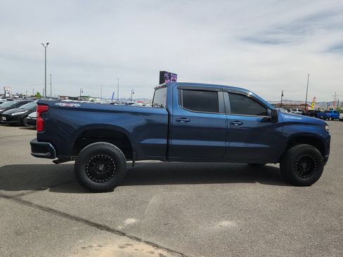 Used 2021 Chevrolet Silverado 1500 RST AWD/4WD image 2