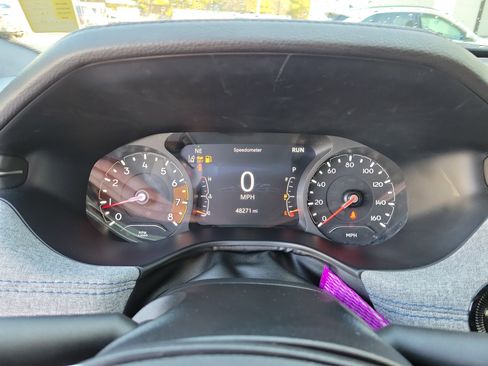 Used 2024 Jeep Compass Latitude image 24