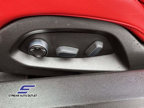 Used 2021 Chevrolet Corvette Stingray Preferred Cpe w/ 2LT image 15