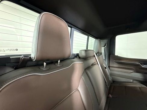 Used 2024 GMC Sierra 1500 Denali AWD/4WD image 25