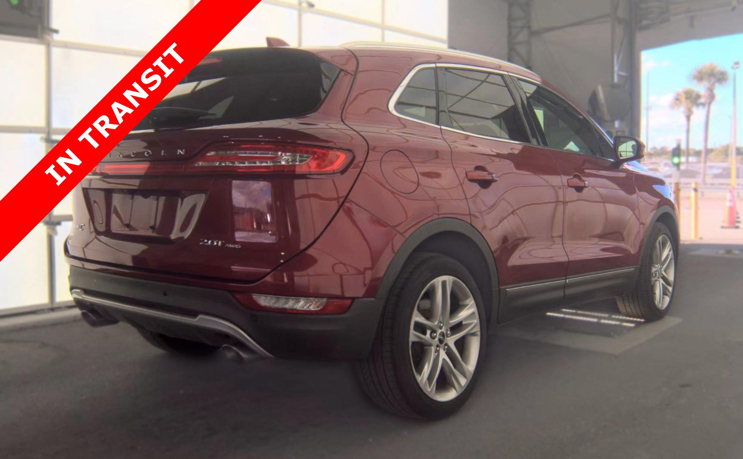 Used 2018 Lincoln MKC Reserve w/ Lincoln MKC Climate Package AWD/4WD image 3
