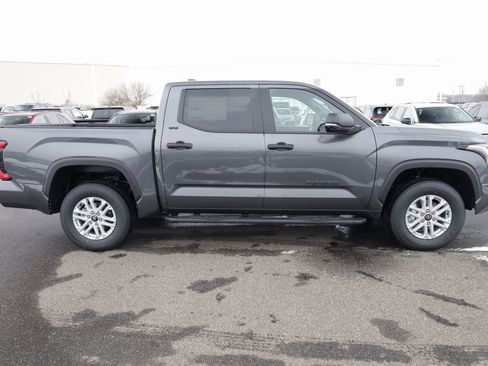 New 2026 Toyota Tundra SR5 w/ SR5 Convenience Package image 4