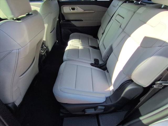 Used 2026 Ford Explorer Active w/ Active Comfort Package RWD image 20