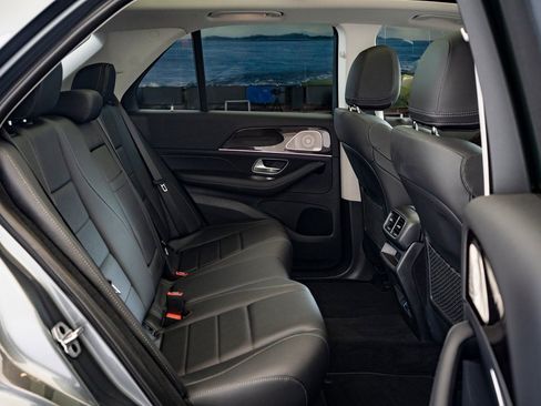 Certified 2024 Mercedes-Benz GLE 350 4MATIC image 36