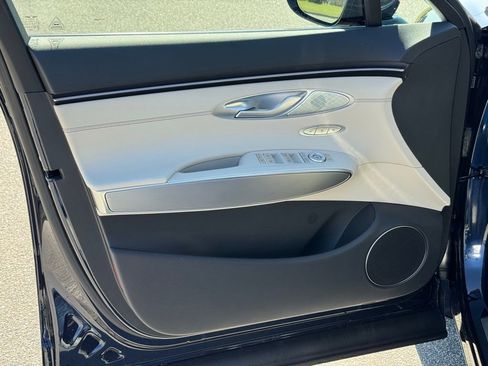 New 2026 Genesis GV70 2.5T Select AWD/4WD image 25