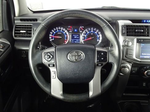 Used 2019 Toyota 4Runner SR5 Premium image 22