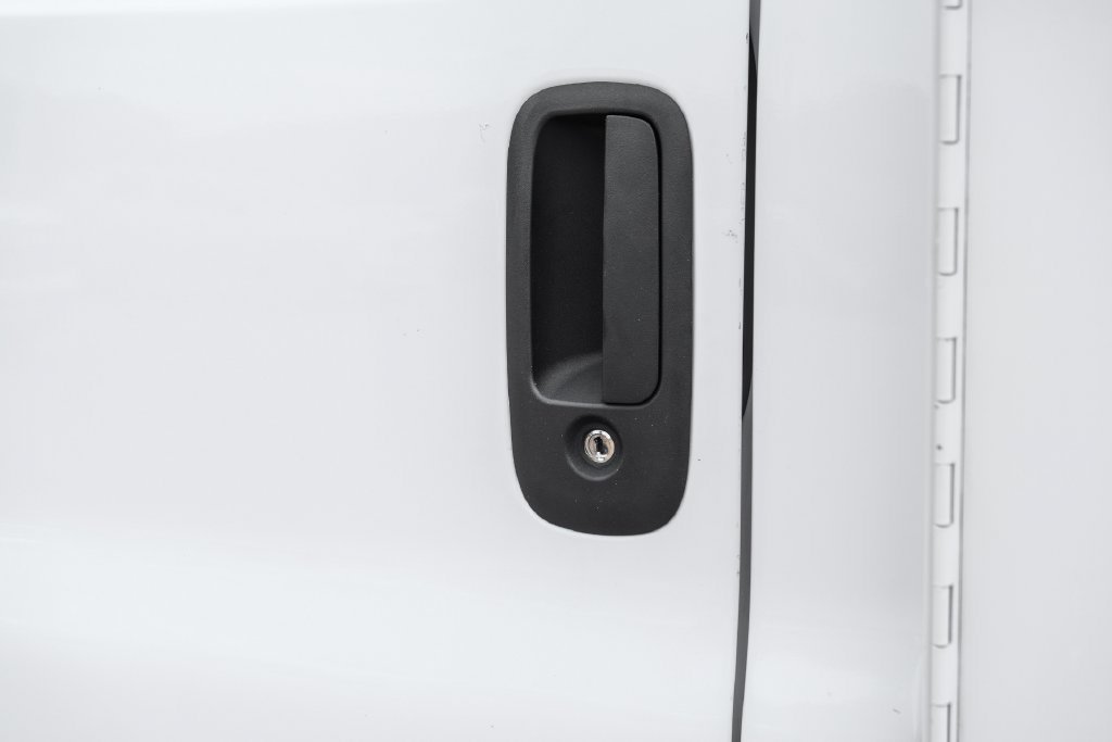 Used 2021 Chevrolet Express 3500 w/ Power Convenience Package RWD image 43