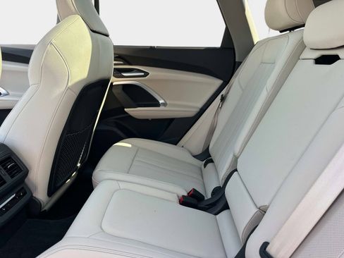 New 2025 Audi Q5 Prestige image 14