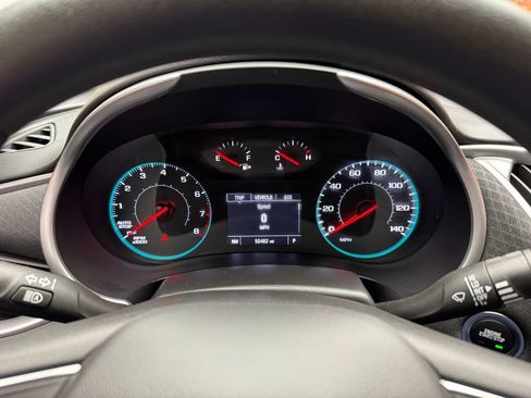 Used 2025 Chevrolet Malibu LT FWD image 16