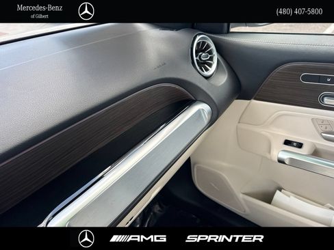 Certified 2025 Mercedes-Benz EQB 250+ w/ Driver Assistance Package image 24