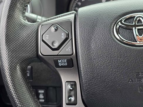 Certified 2023 Toyota Tacoma TRD Off-Road w/ TRD Premium Off Road Package AWD/4WD image 33