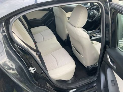 Used 2014 MAZDA MAZDA3 i Sport FWD image 30
