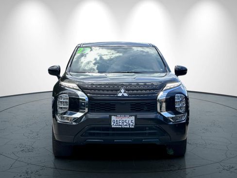 Used 2022 Mitsubishi Outlander SE AWD/4WD image 9