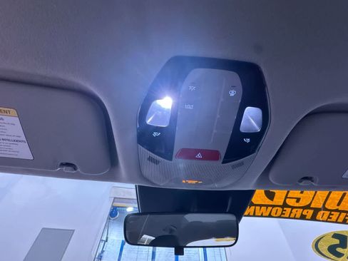 Used 2025 Kia K4 LXS image 30