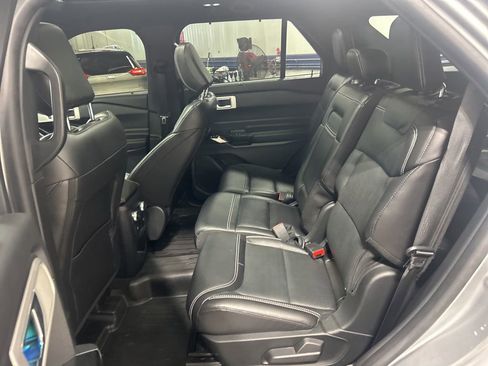 Used 2021 Ford Explorer ST w/ Equipment Group 401A image 12