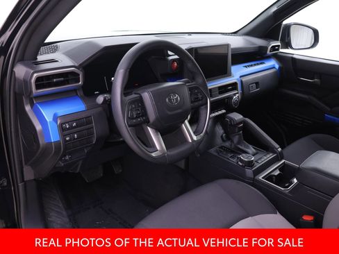 Certified 2025 Toyota Tacoma TRD Off-Road image 3