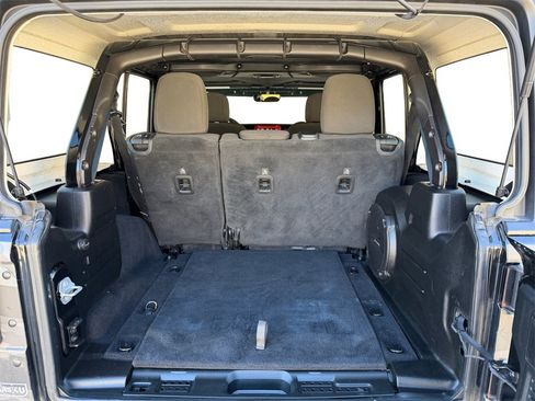 Used 2021 Jeep Wrangler Unlimited Sport image 21