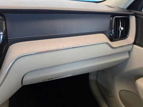 Used 2020 Volvo XC60 T5 Inscription FWD image 44