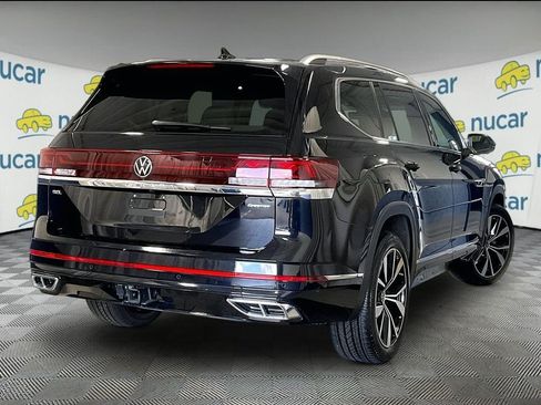 Used 2024 Volkswagen Atlas SEL Premium R-Line AWD/4WD image 6