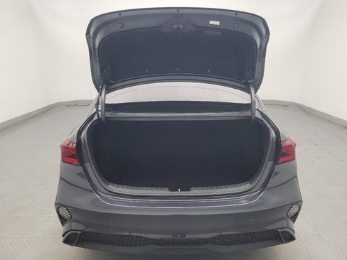 Used 2023 Kia Forte LX FWD image 29