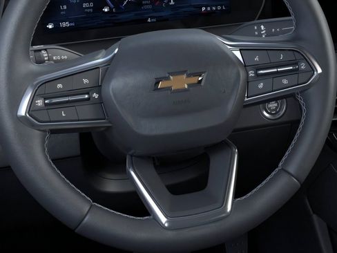 New 2026 Chevrolet Traverse LT w/ Sun and Wheel Package FWD image 19