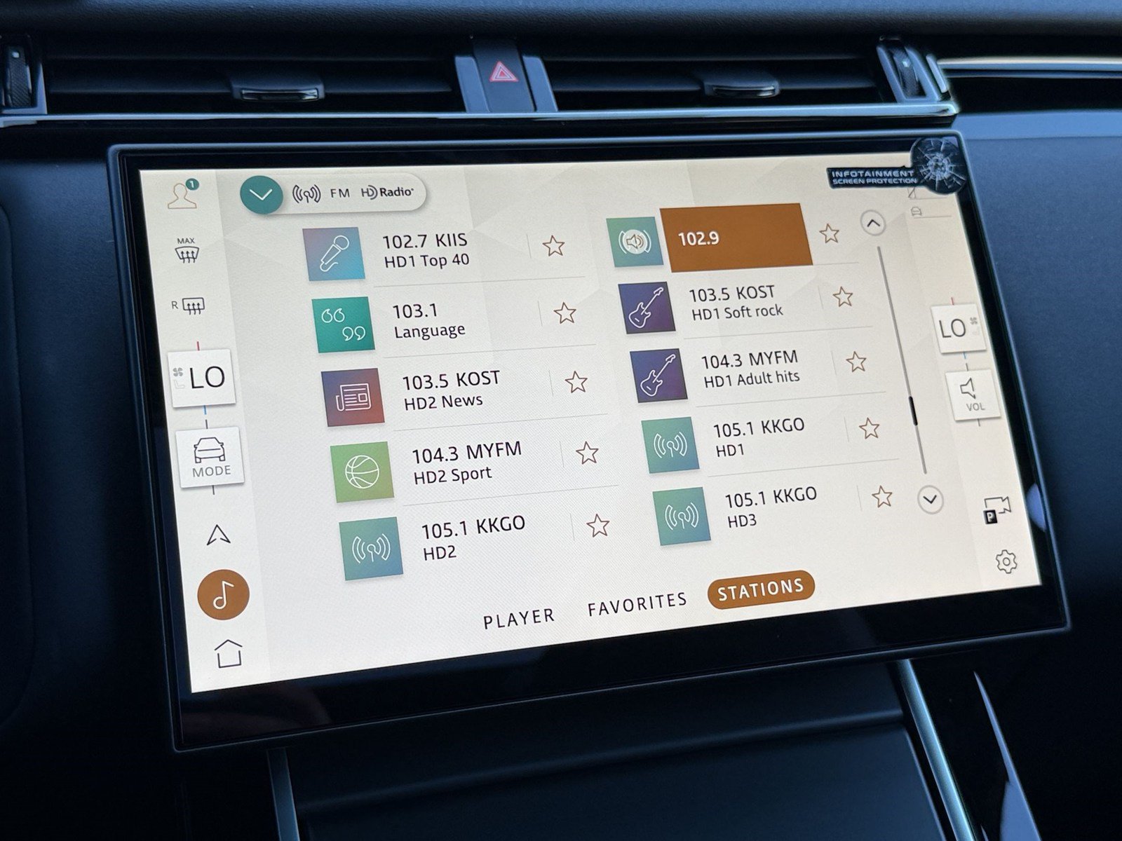 New 2026 Land Rover Range Rover Velar S AWD/4WD image 21