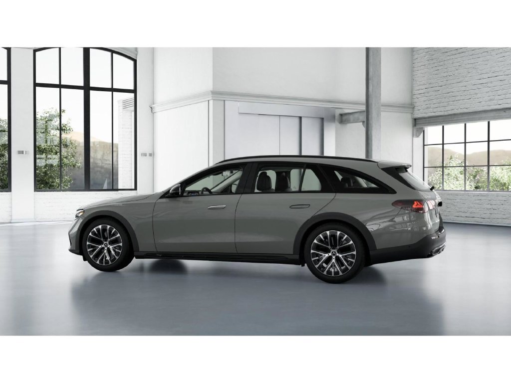 Certified 2025 Mercedes-Benz E 450 4MATIC All-Terrain Wagon image 32