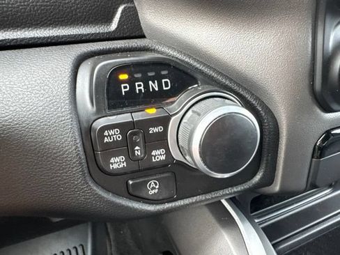 Used 2022 RAM 1500 Big Horn AWD/4WD image 11