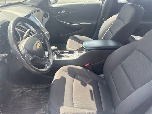 Used 2022 Chevrolet Malibu RS FWD image 8