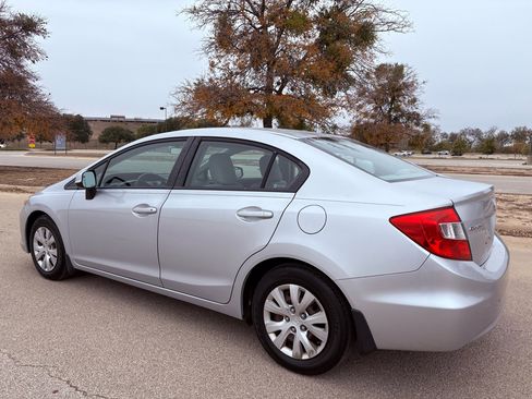 Used 2012 Honda Civic LX image 7