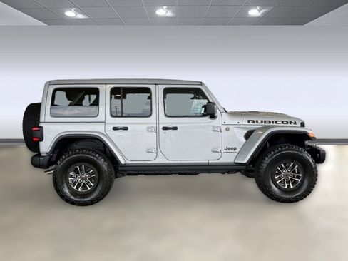 Used 2024 Jeep Wrangler Unlimited Rubicon 392 AWD/4WD image 8