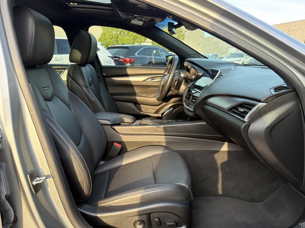 Used 2024 Cadillac CT5 Premium Luxury RWD image 17