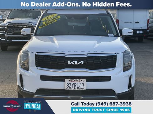 Used 2022 Kia Telluride S FWD image 2