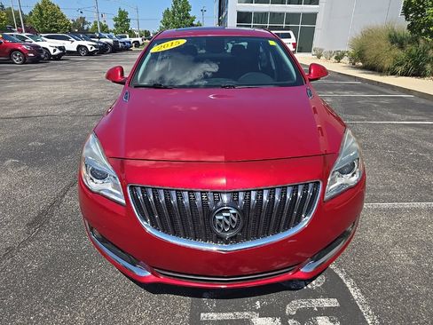 Used 2015 Buick Regal Premium w/ Experience Buick Package FWD image 3