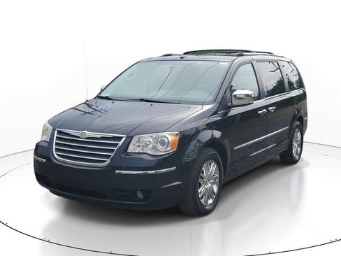 Used 2010 Chrysler Town & Country Limited w/ Entertainment Group #3 FWD image 2