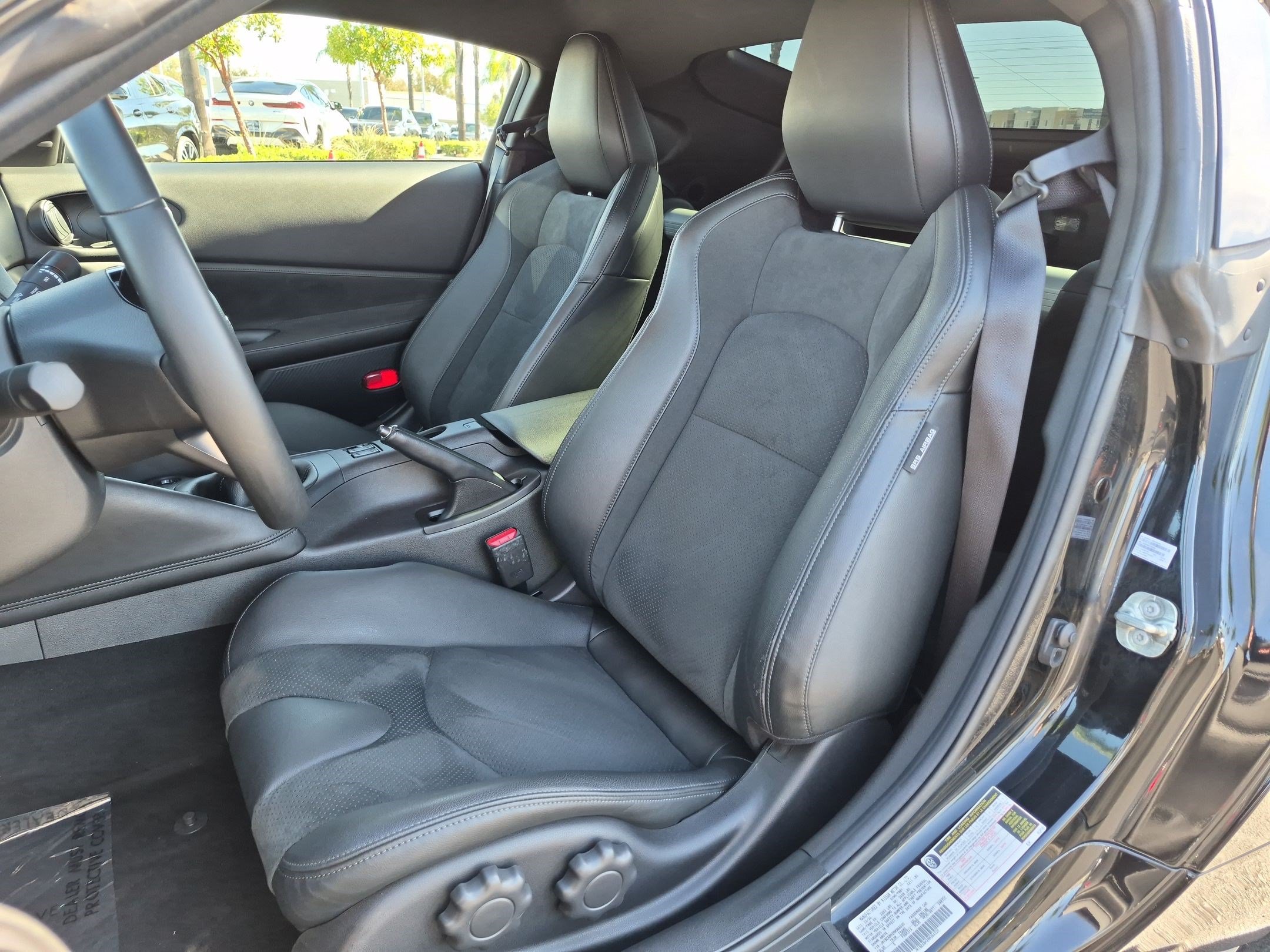 Used 2024 Nissan Z Performance w/ Floor Mat Package RWD image 16