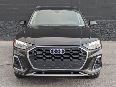 Certified 2023 Audi Q5 2.0T Premium w/ Convenience Package AWD/4WD image 9
