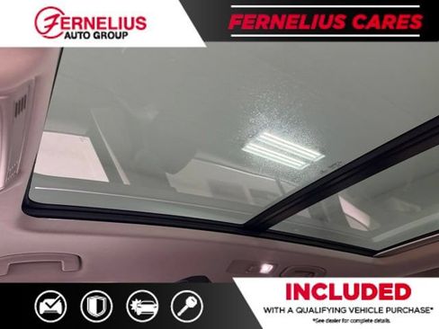 Used 2018 Volkswagen Tiguan SEL AWD/4WD image 45