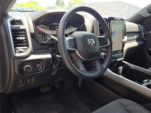 Used 2023 RAM 1500 Big Horn AWD/4WD image 24