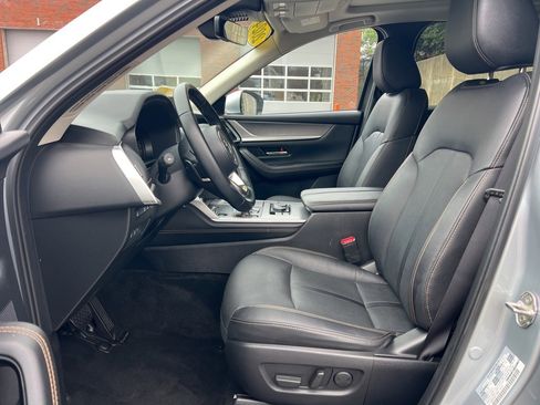 Used 2024 MAZDA CX-90 Plug-In Hybrid w/ Premium Pkg image 13