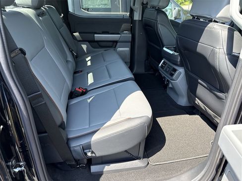 New 2025 Ford F150 Lariat w/ Equipment Group 502A High image 15