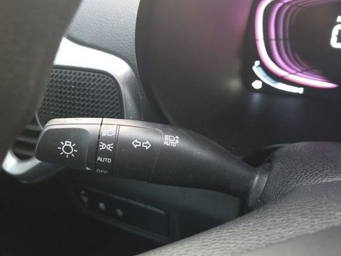 Used 2024 Kia Soul LX w/ Option Group 015 image 30