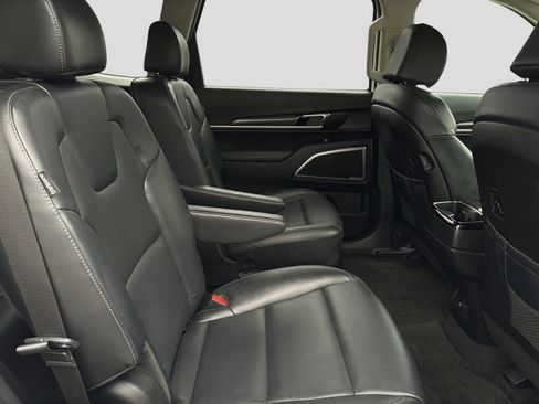 Used 2025 Kia Telluride S AWD/4WD image 23