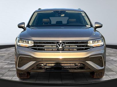 Used 2023 Volkswagen Tiguan SE