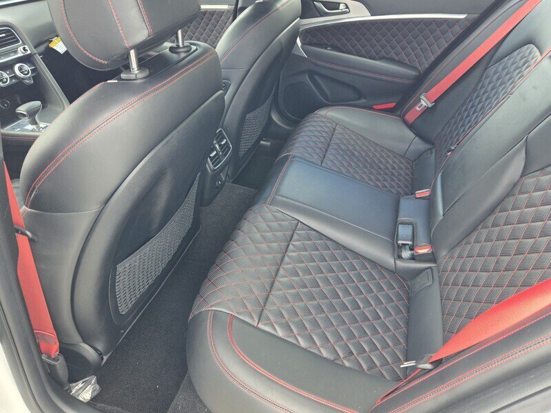 Used 2023 Genesis G70 3.3T w/ Sport Prestige Package RWD image 4