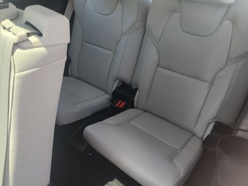 New 2026 Volvo XC90 B6 Ultra w/ Protection Package AWD/4WD image 14