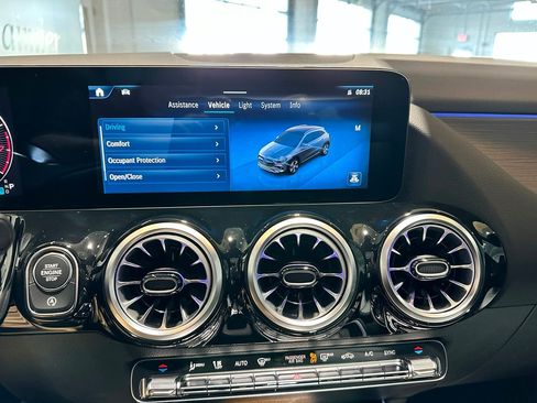 New 2026 Mercedes-Benz GLA 250 4MATIC image 10