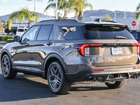 New 2026 Ford Explorer ST w/ Sun And Sound Package AWD/4WD image 6