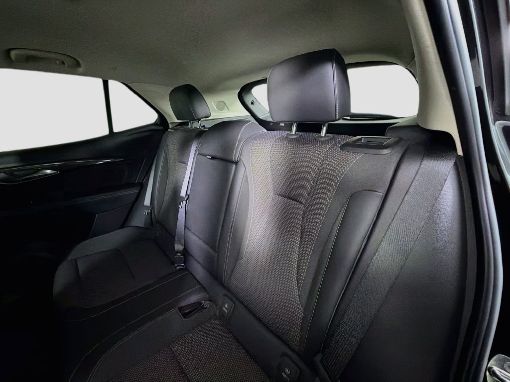 Used 2022 Buick Envision Preferred FWD image 24